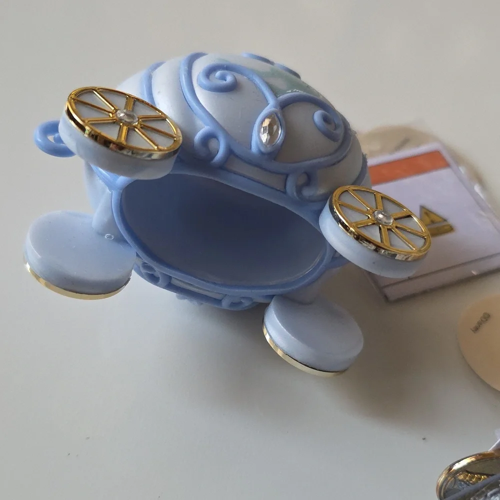 Bath & Body Works Disney‎ CINDERELLA  Shoe Pouch And Sanitizer Holder